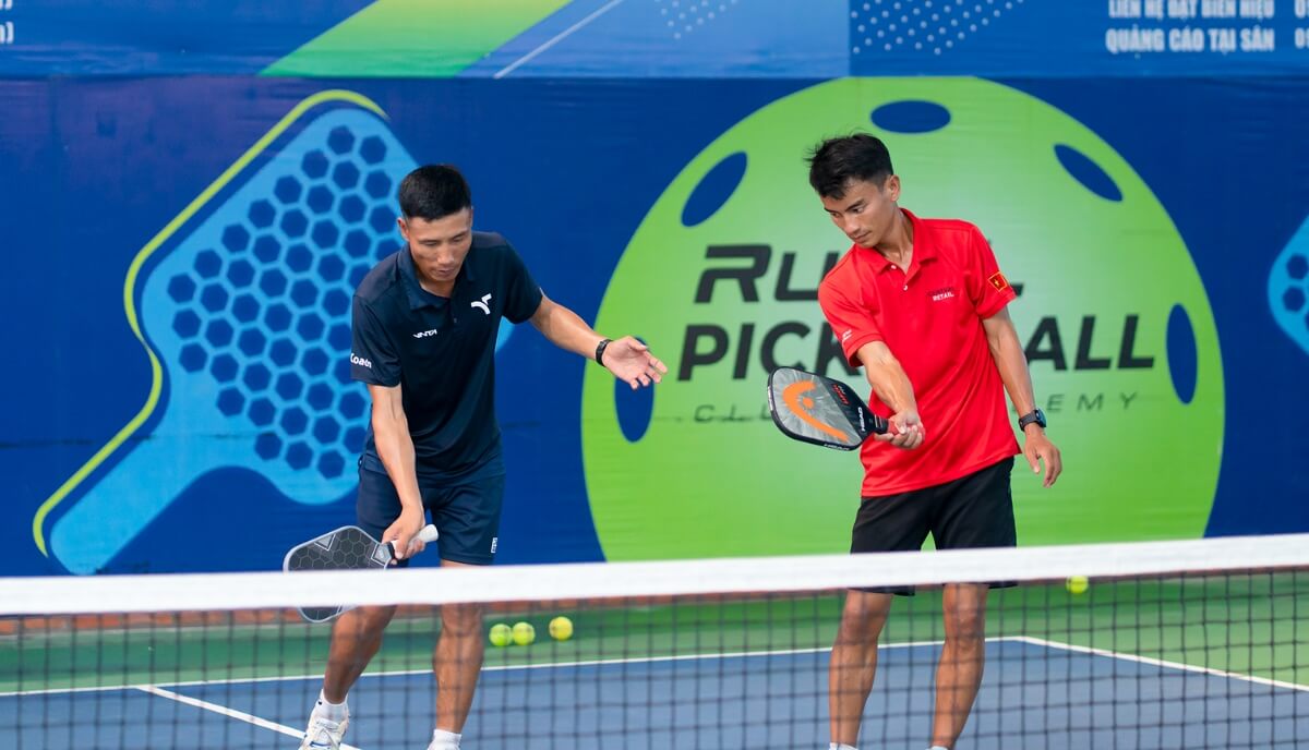 buổi tập Pickleball