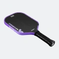 Power FX Mischief đặt nằm chéo, nhìn toàn bộ mặt đánh và cán vợt